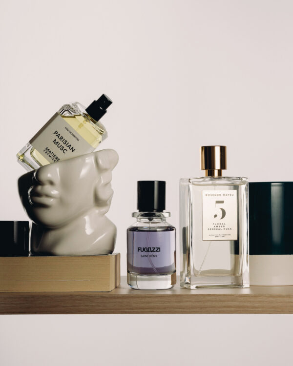 Rosendo Mateu Nº 5 Floral, Amber, Sensual Musk