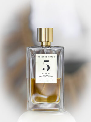 Rosendo Mateu Nº 5 Floral, Amber, Sensual Musk