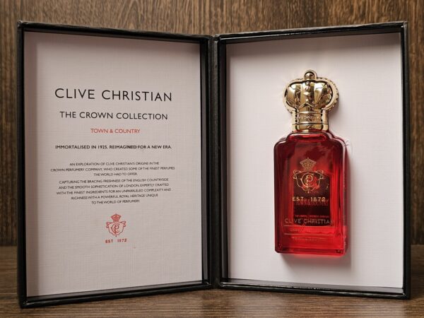 Clive Christian Town & Country