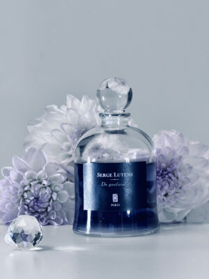 Serge Lutens De Profundis perfume bottle view 1