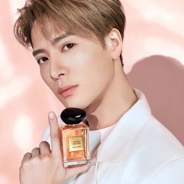Armani Privé Santal Dān Shā