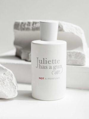 Juliette Has A Gun Not A Perfume Superdose perfume bottle view 1
